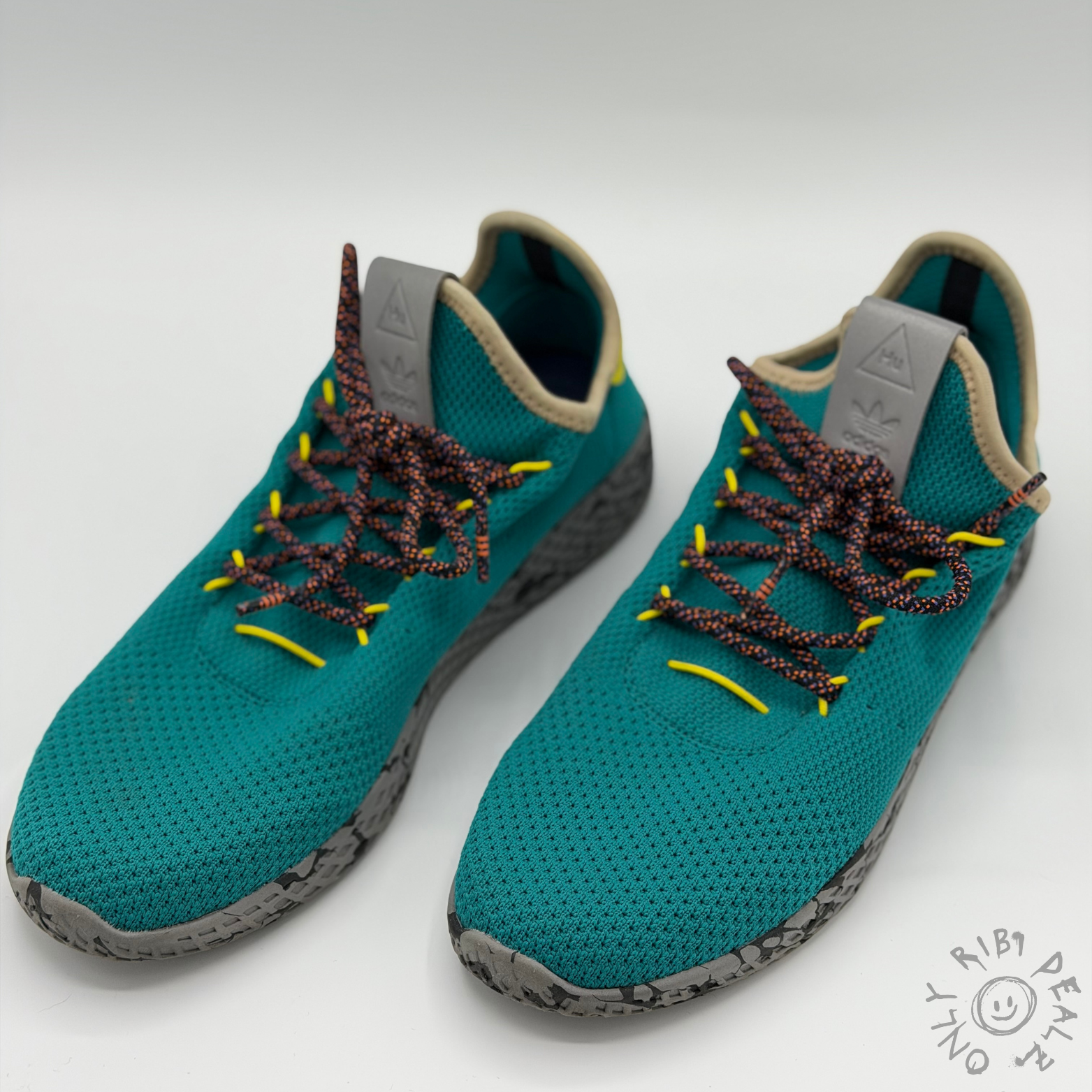 adidas x Pharrell Williams Tennis HU – Teal / Yellow (40 2/3)