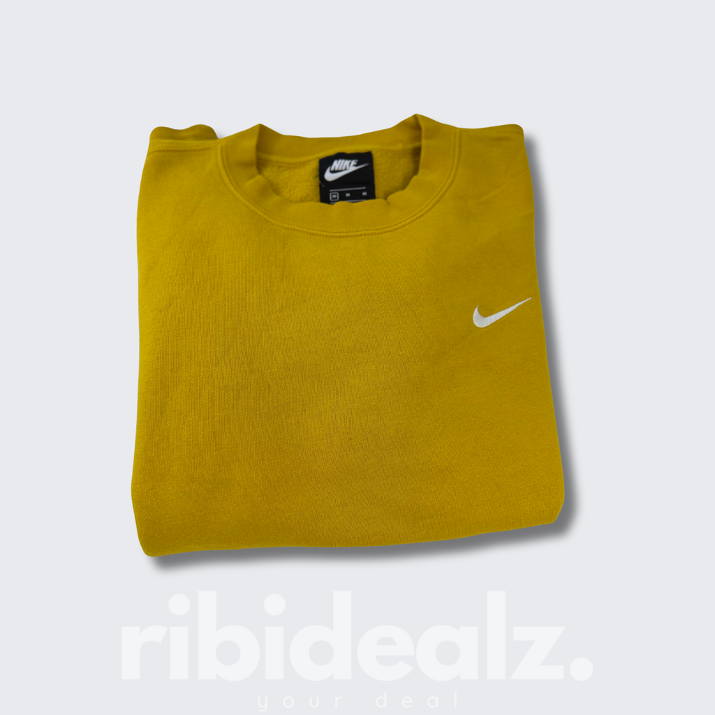 Nike Sweatshirt Unisex Ocker Gelb Basic Swoosh Stick – Größe M